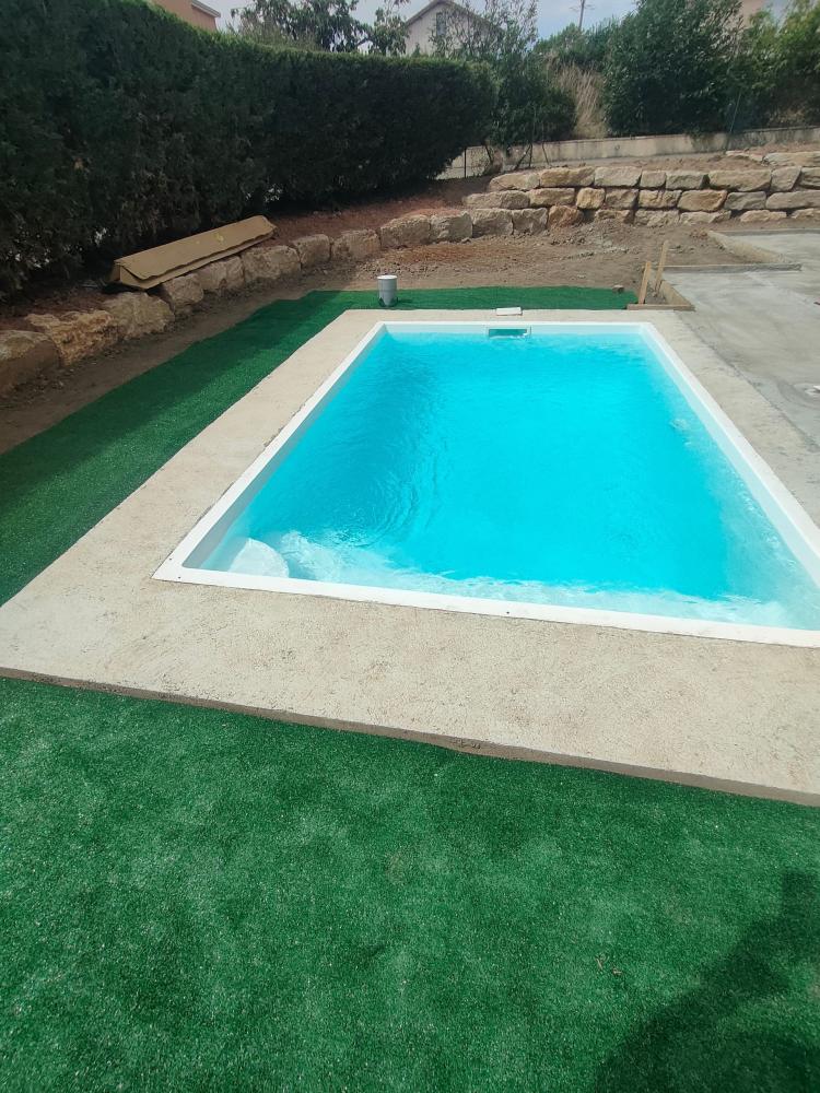 vente et pose de piscines près de Ambérieu-en-Bugey